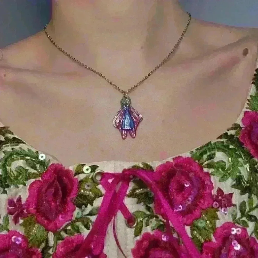 Pink butterfly fairy handmade unique fairycore holographic pendant necklace - Picture 3 of 11
